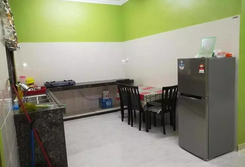 Majatalo Homestay Damai Yusmila