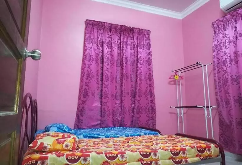 Majatalo Homestay Damai Yusmila