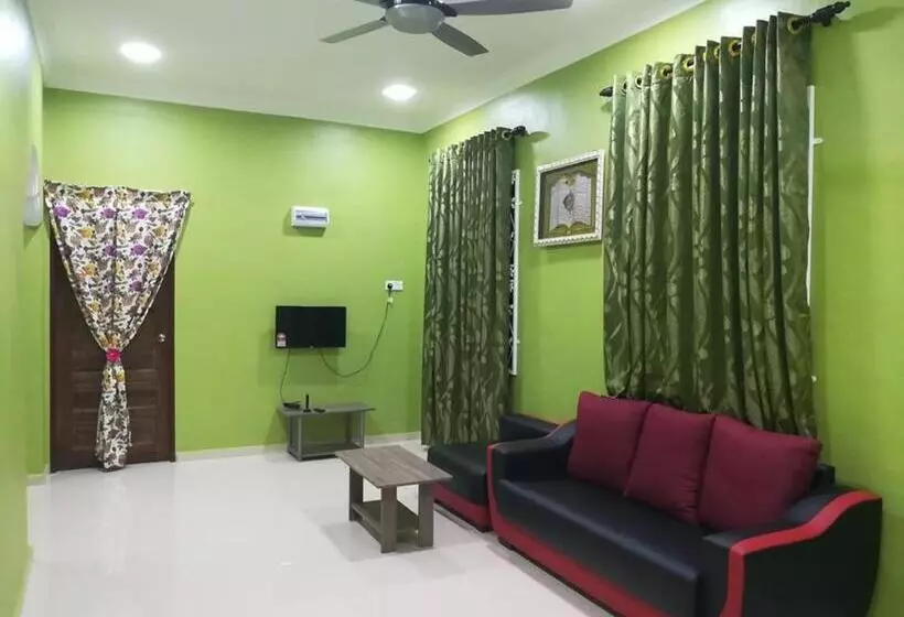 Majatalo Homestay Damai Yusmila