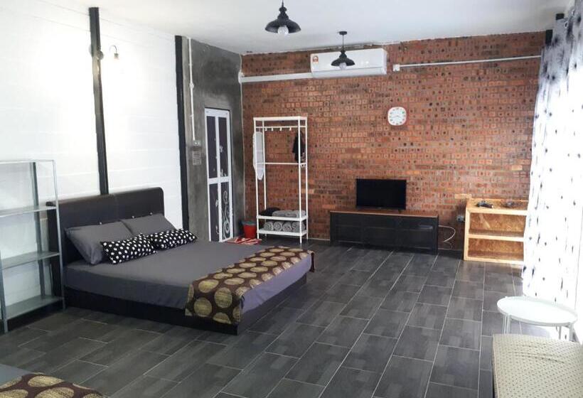 פנסיון Safar House & Cabin