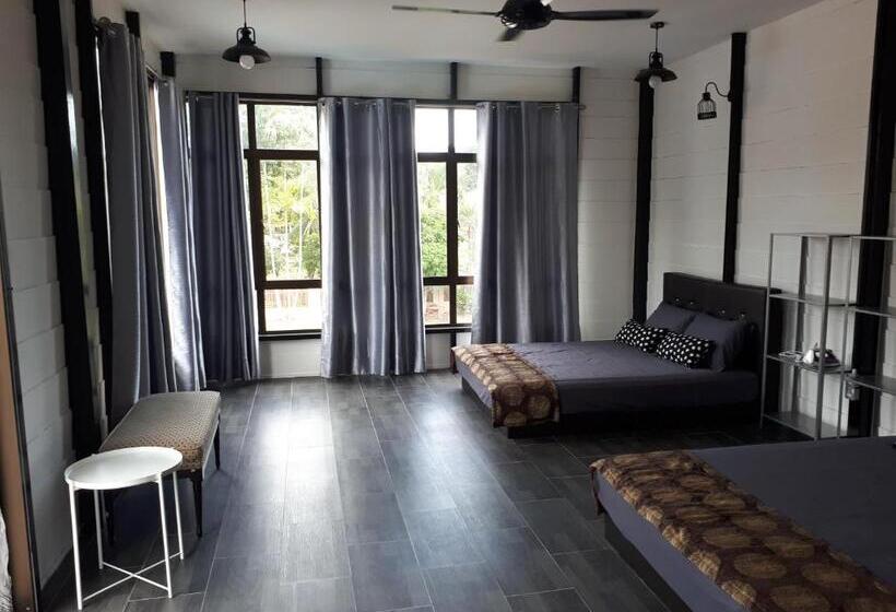 פנסיון Safar House & Cabin