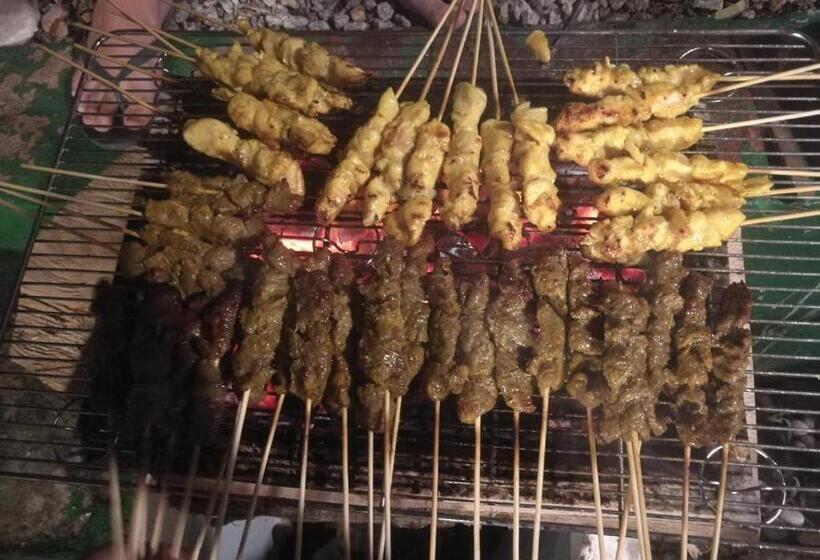 הוסטל Dar Yasmine Motel