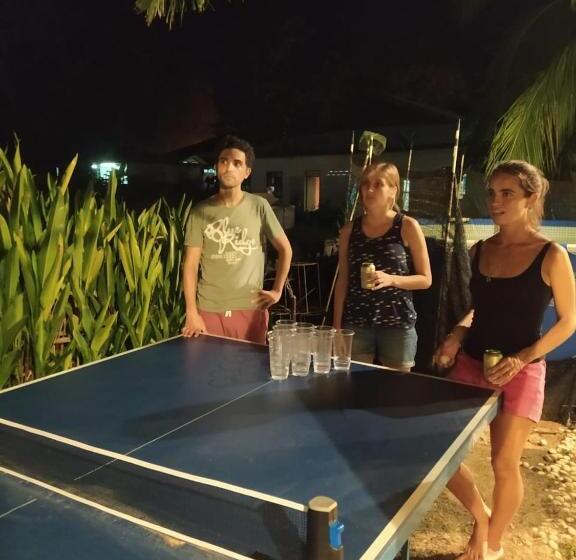 הוסטל Dar Yasmine Motel