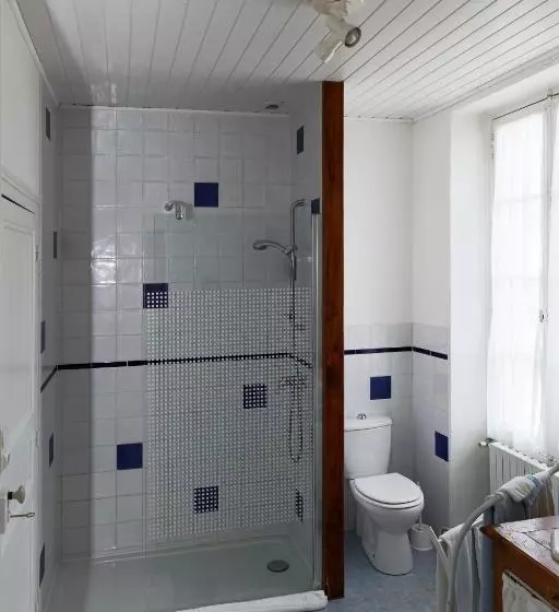 ベッドアンドブレックファースト Chambres D Hôtes Les Tilleuls