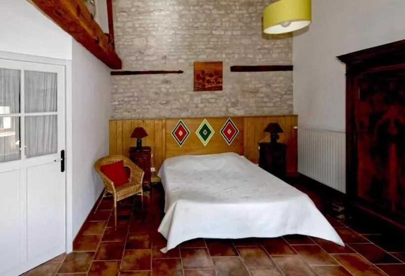 ベッドアンドブレックファースト Chambres D Hôtes Les Tilleuls