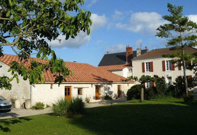 민박 Chambres D Hôtes Les Tilleuls