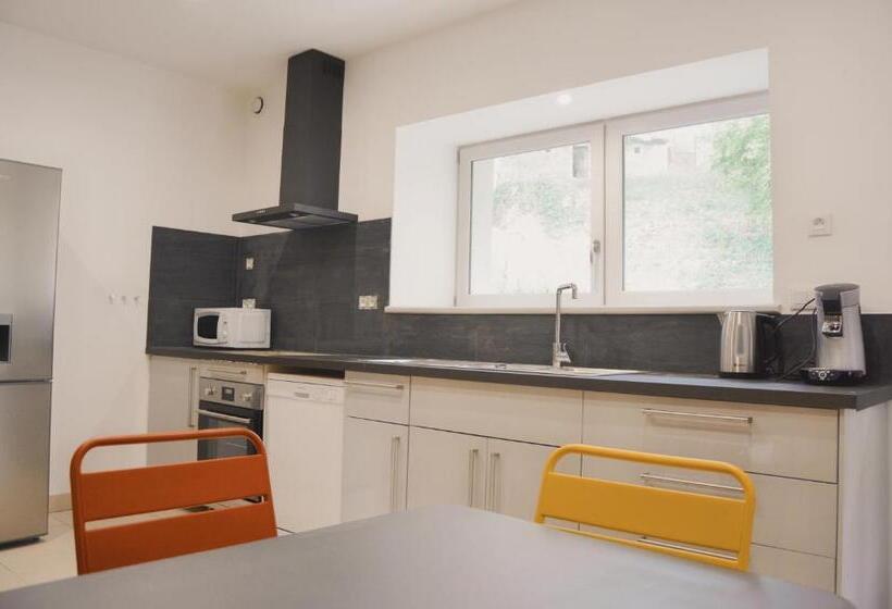 مبيت وإفطار Gîtes Les Demeures De Valette