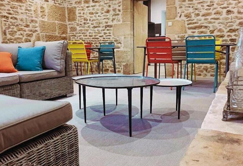 مبيت وإفطار Gîtes Les Demeures De Valette