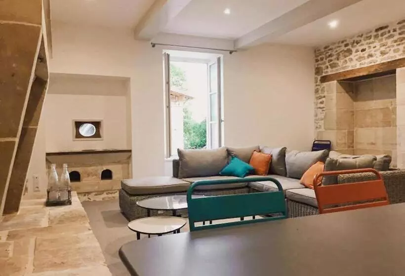 Aamiaismajoitus (B&B) Gîtes Les Demeures De Valette