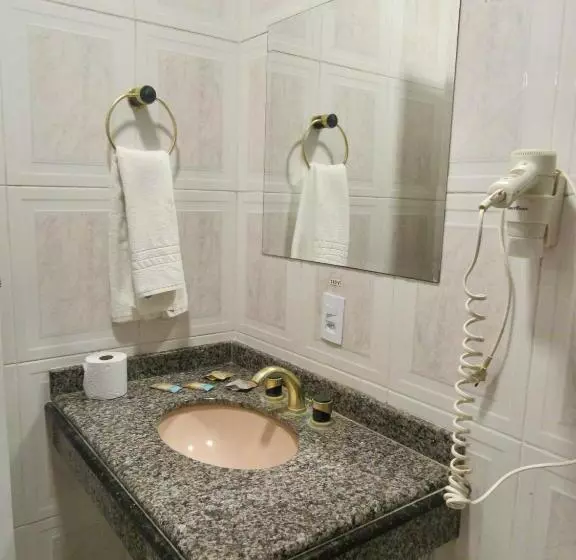 ホテル Estoril Garden & Restaurante