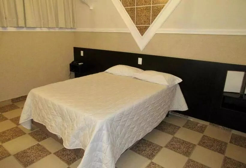 ホテル Estoril Garden & Restaurante