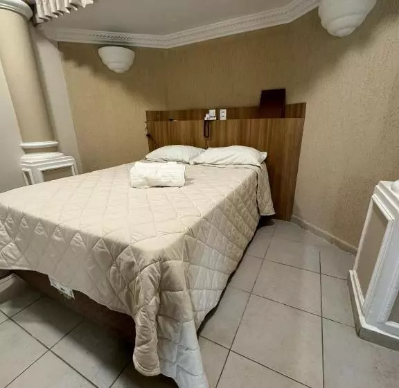 ホテル Estoril Garden & Restaurante