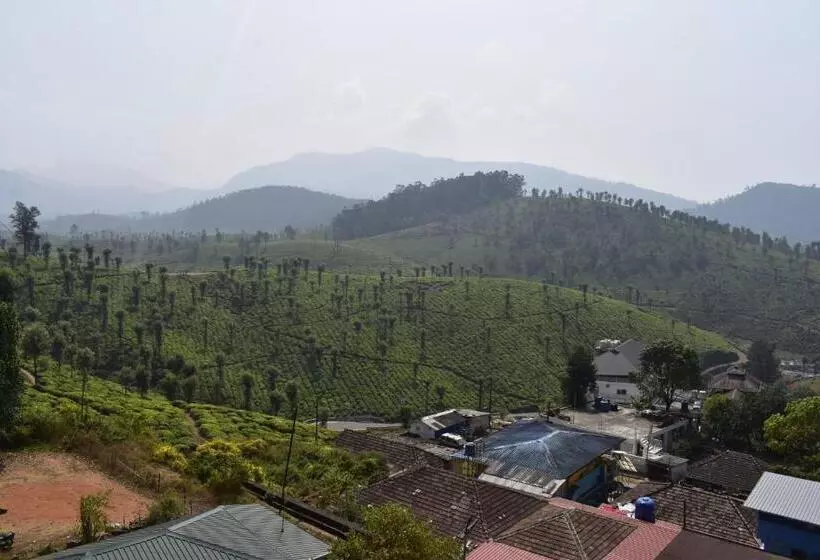 ホテル Sri Nandha Luxury Comforts