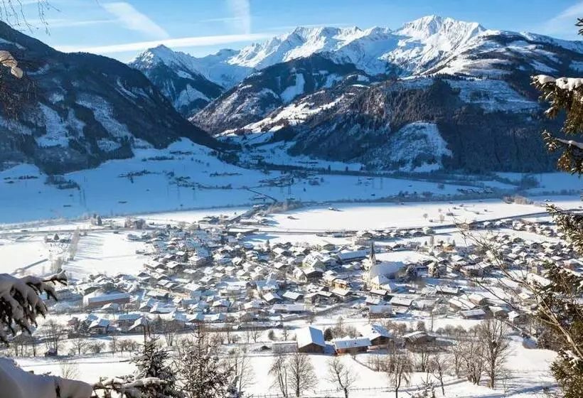 ホテル Stubacher Hof