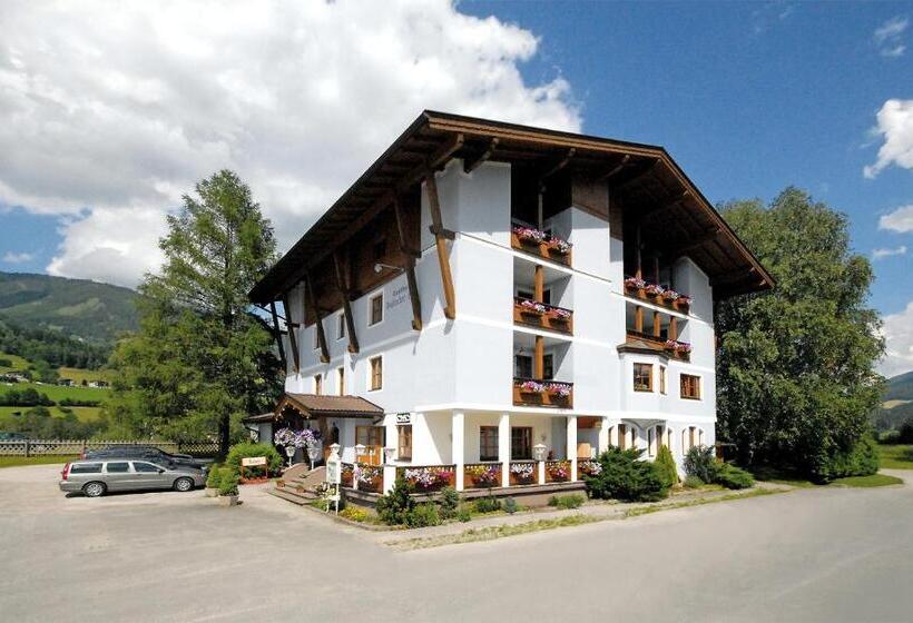 ホテル Stubacher Hof