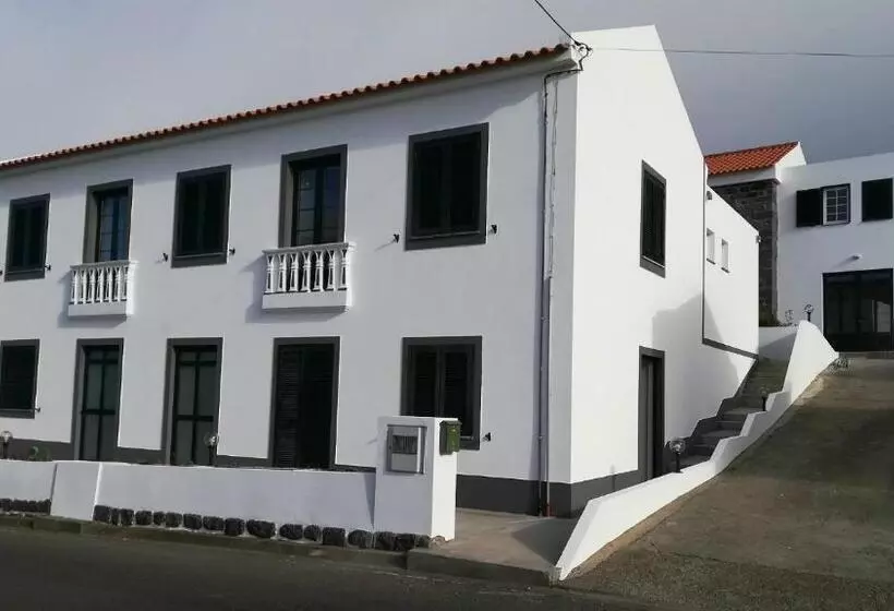 ペンション Belo Campo   Ilha Do Faial
