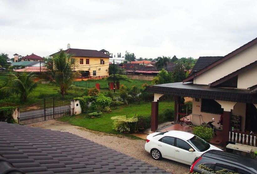 Pensão Family Lodge 25