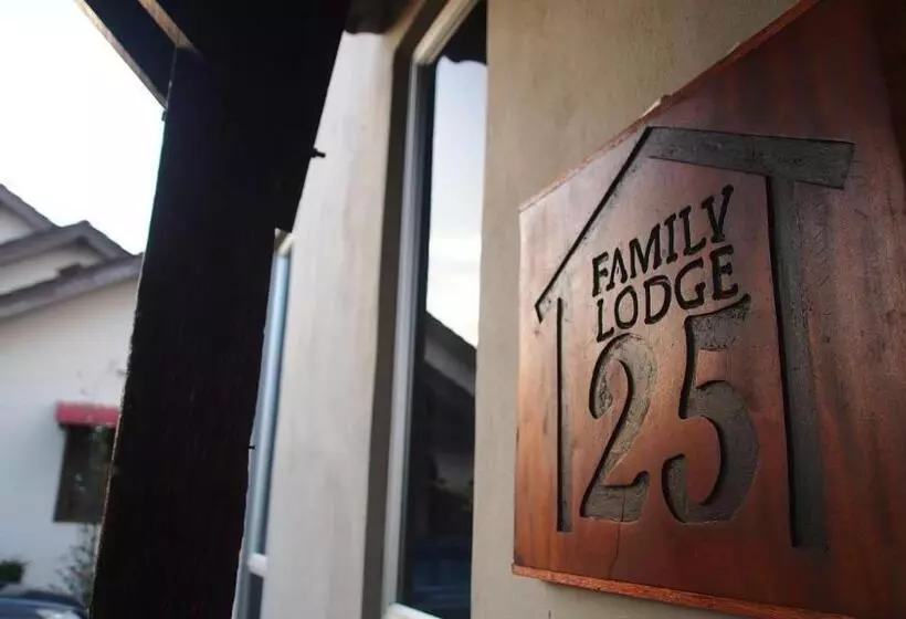 ペンション Family Lodge 25