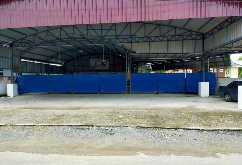 Пансион Homestay Sri Uda A