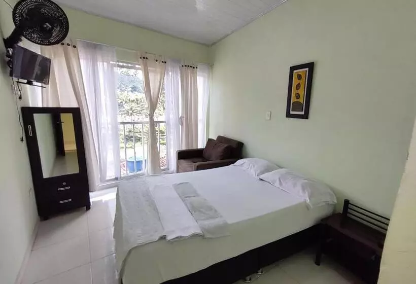 ペンション Hospedaje Alto De San Luis   Vivienda Turística Rnt 90280