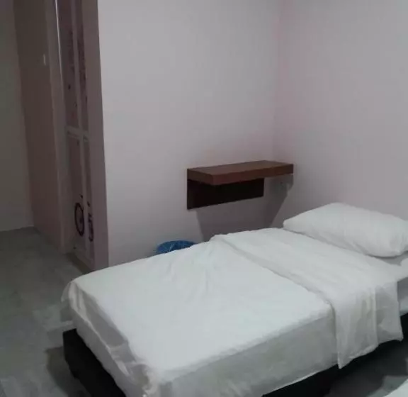 پانسیون Js Homestay Air Putih