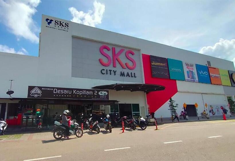 Pensão Lux Villa 6rm 12 To 22 Pax Wifi Netflix Bbq Steamboat Games Beach Water Park