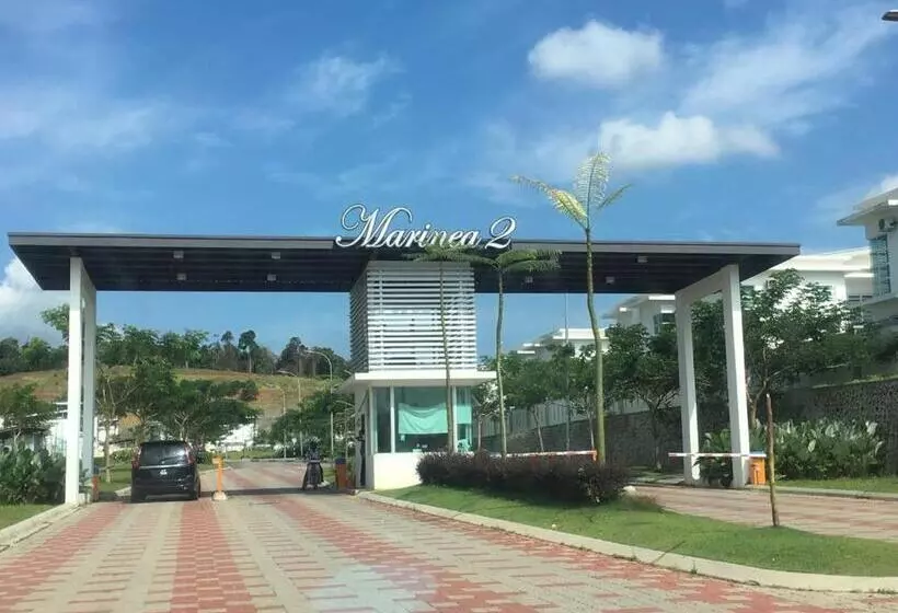 Majatalo Lux Villa 6rm 12 To 22 Pax Wifi Netflix Bbq Steamboat Games Beach Water Park