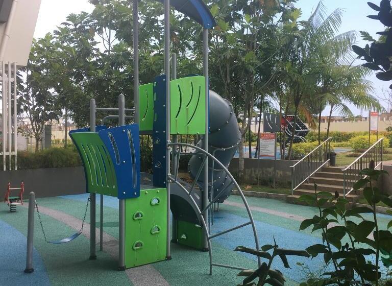 Pensão Lux Villa 6rm 12 To 22 Pax Wifi Netflix Bbq Steamboat Games Beach Water Park