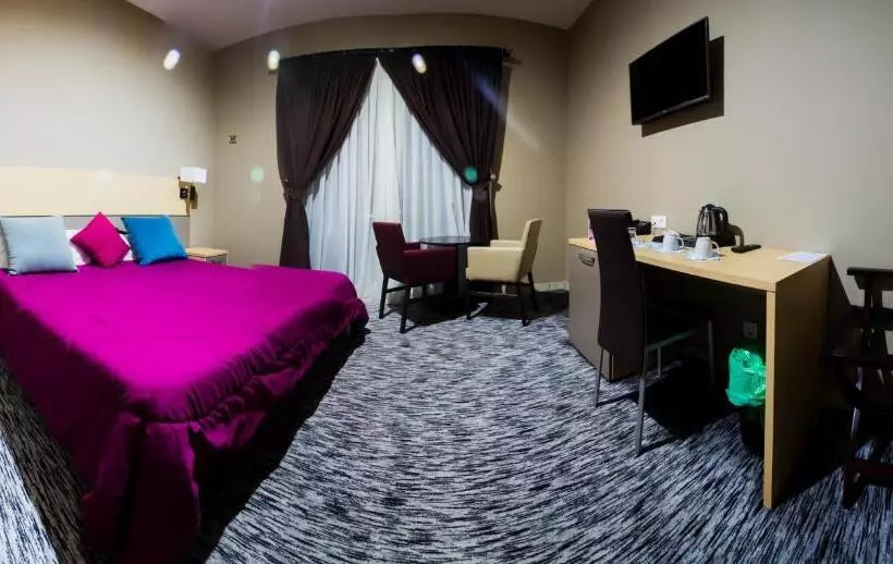 استراحتگاه Complexe Touristique Bouzour