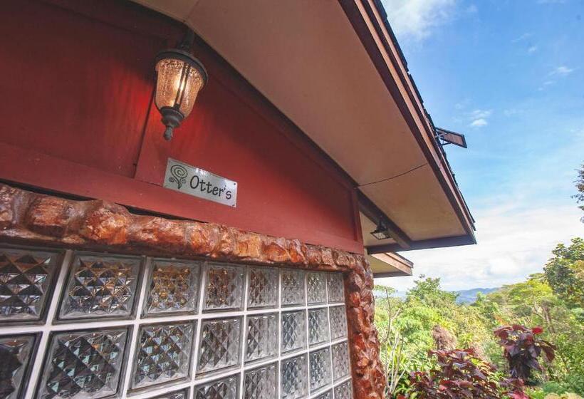 Sinurambi Bed & Breakfast   Mills Residence