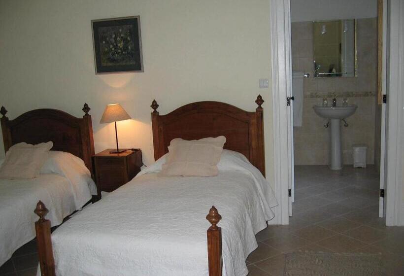 צימר Quinta Dos Tres Rios