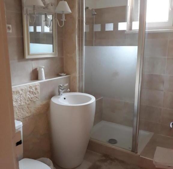 فندق Hôtel Saint Louis Chambres Et Appartement