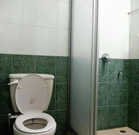 בית מלון כפרי Istana Monaco