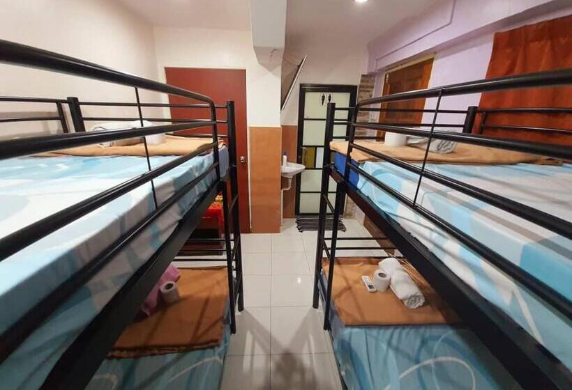 בית מלון כפרי Little India Heritage Villa