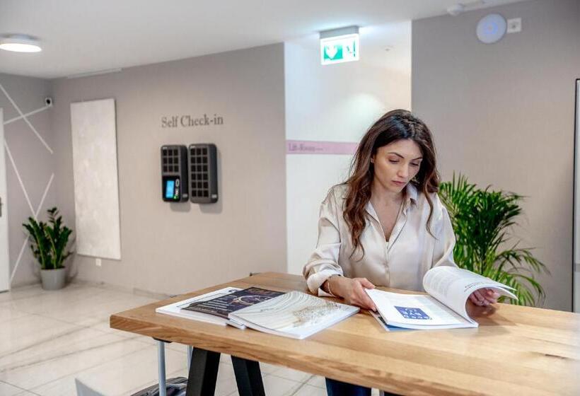 Szálloda Miralago Locarno Easy Rooms