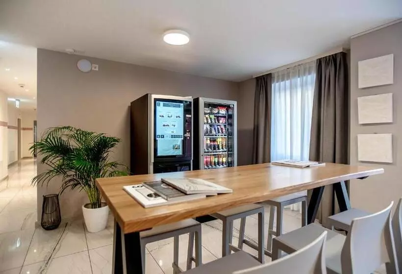 هتل Miralago Locarno Easy Rooms