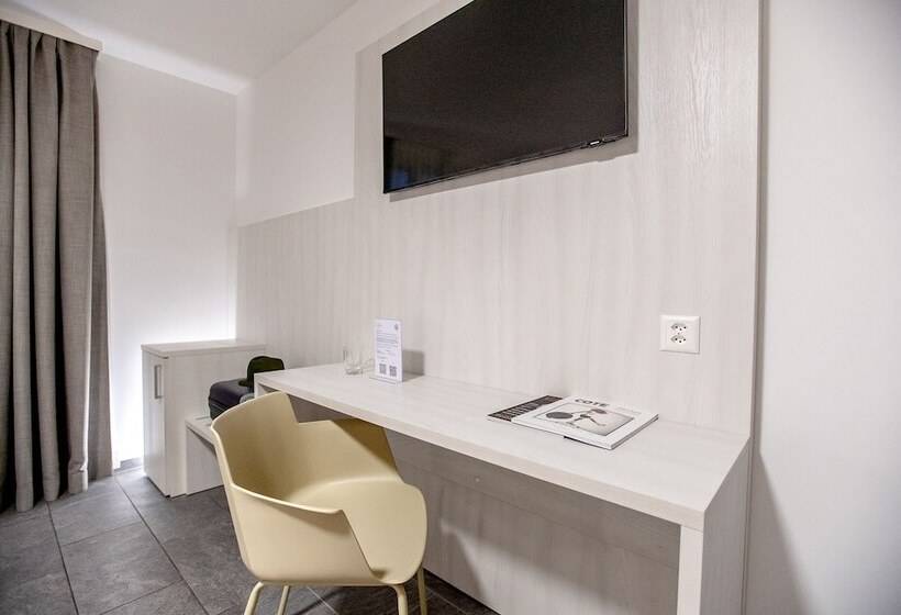 Szálloda Miralago Locarno Easy Rooms