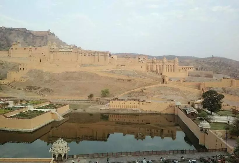 پانسیون Jwala Niketan Eco Homestay