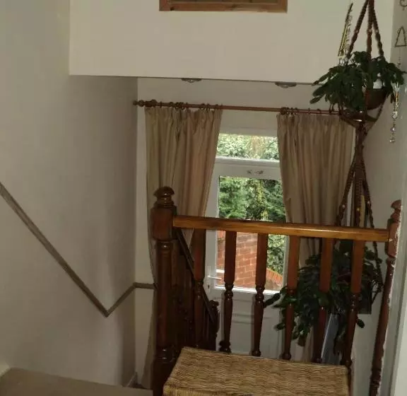 پانسیون Maple Lodge