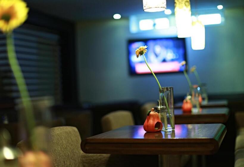 بنسيون Penzion Le Monde