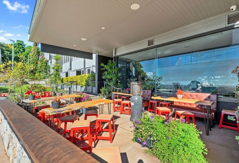 Altitude On Montville