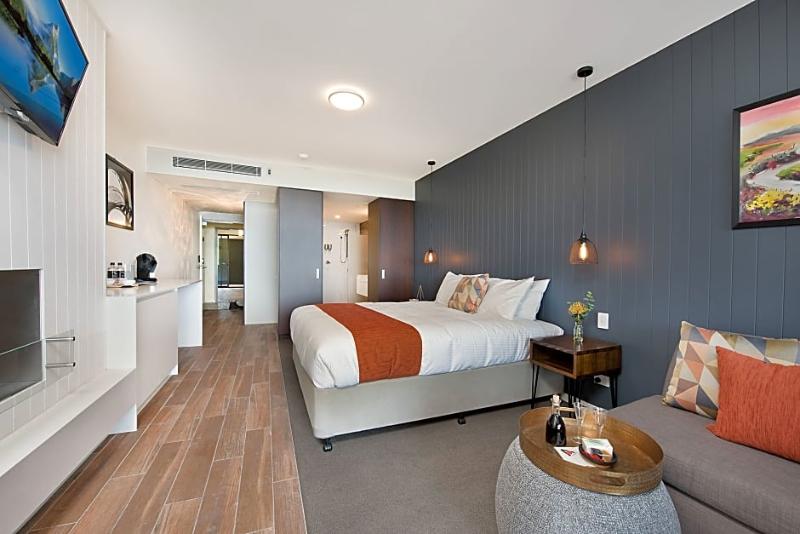 Altitude On Montville