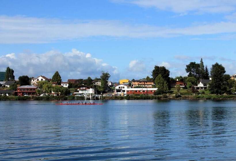 تختخواب و صبحانه Villa Del Rio Express