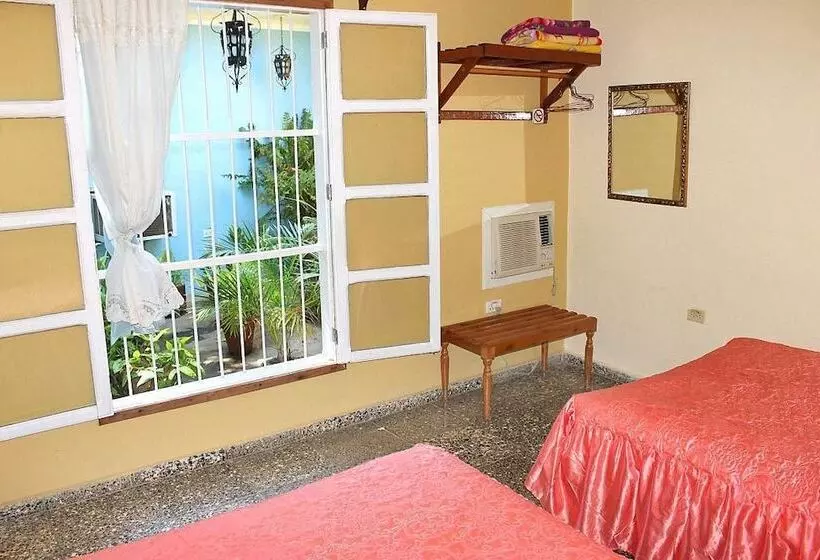 Hostal Teresa Ponce