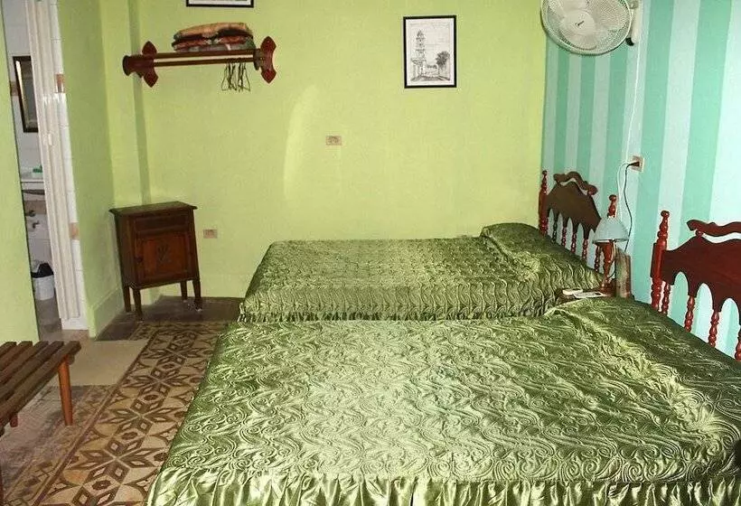 Hostal Teresa Ponce