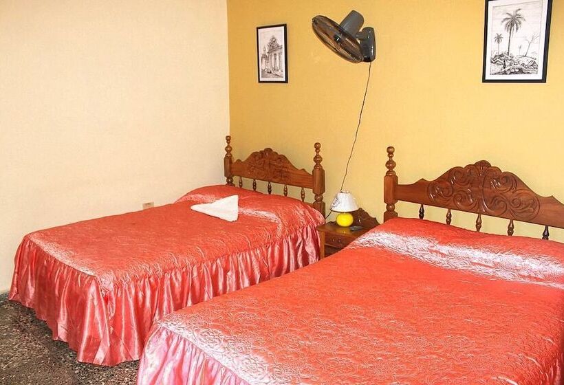 Hostal Teresa Ponce