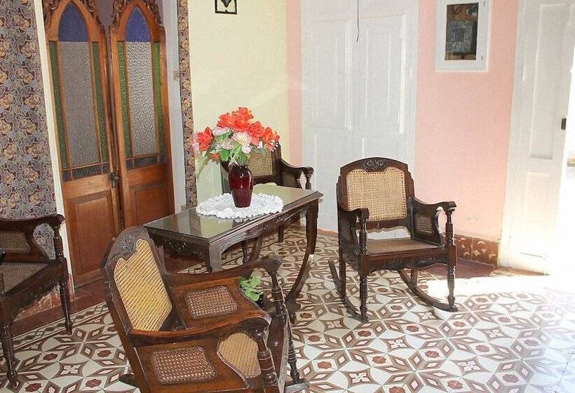 Hostal Teresa Ponce