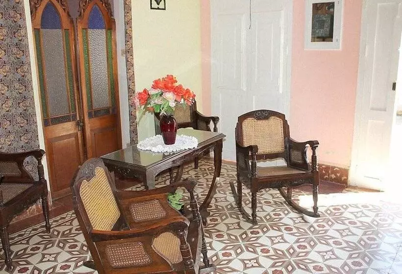 Hostal Teresa Ponce