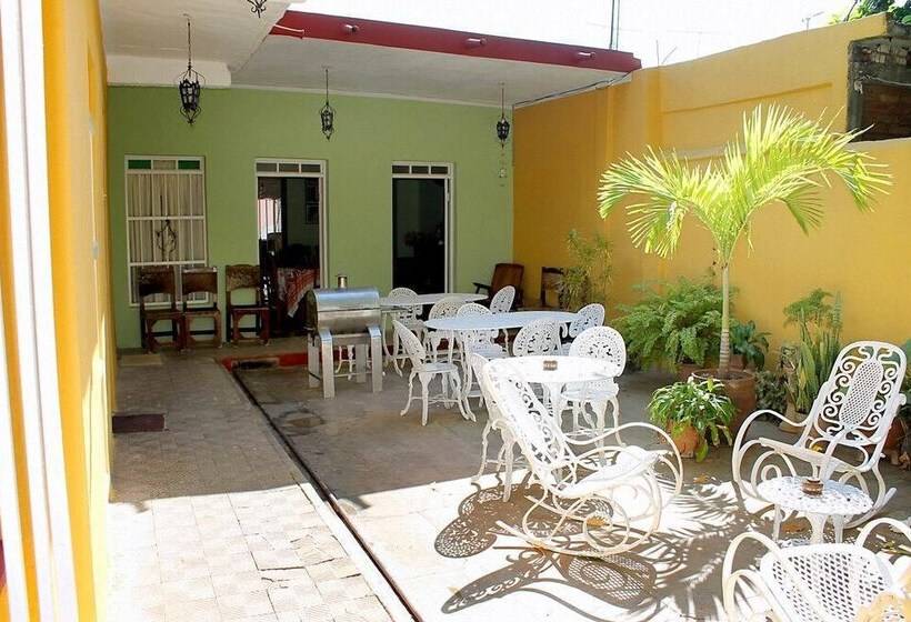 Hostal Teresa Ponce