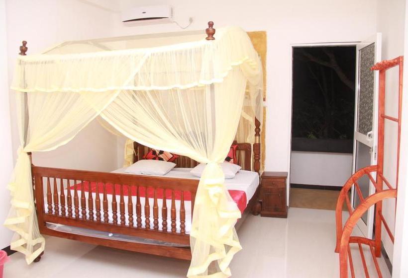 호텔 Vestal Wood Palace